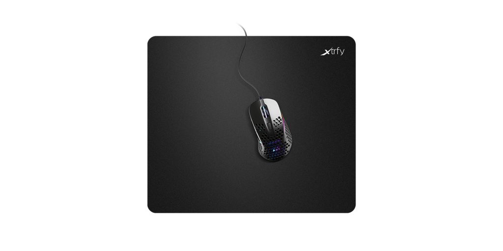 Xtrfy-GP3-Mousepad-Herogallery02_1600x800-1024x512.jpg